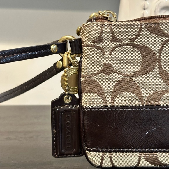 Coach Legacy Khaki Mahogany Brown Signature Stripe Wristlet Y2K Vintage - Picture 9 of 10
